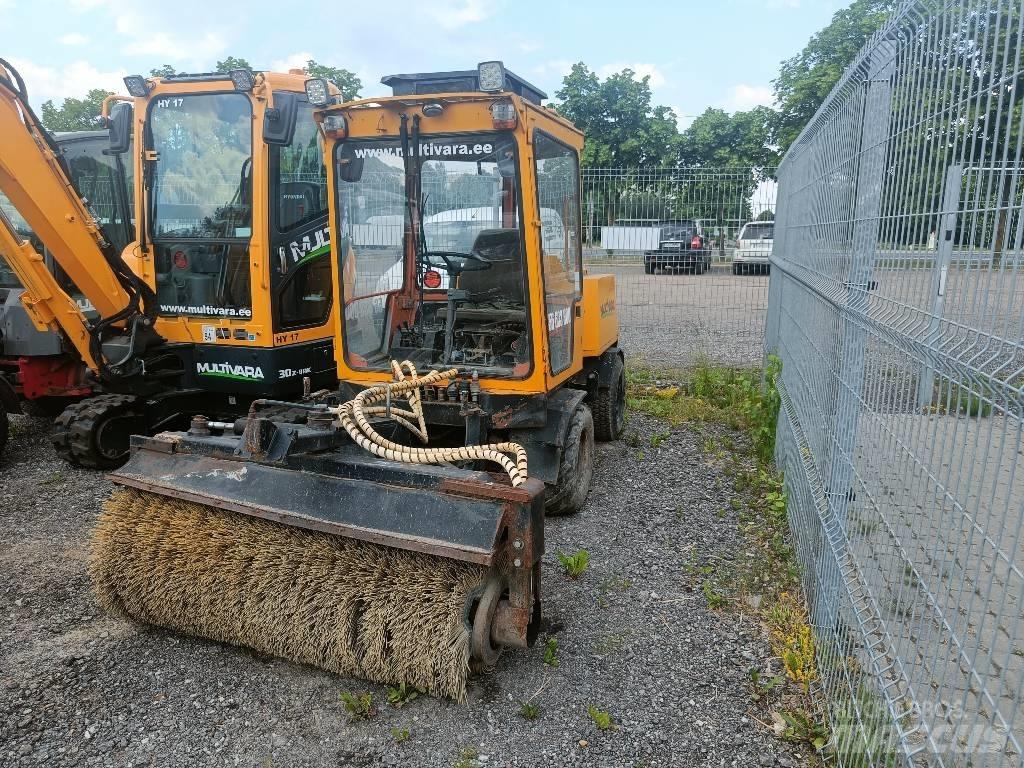 Linexa 870 工具车