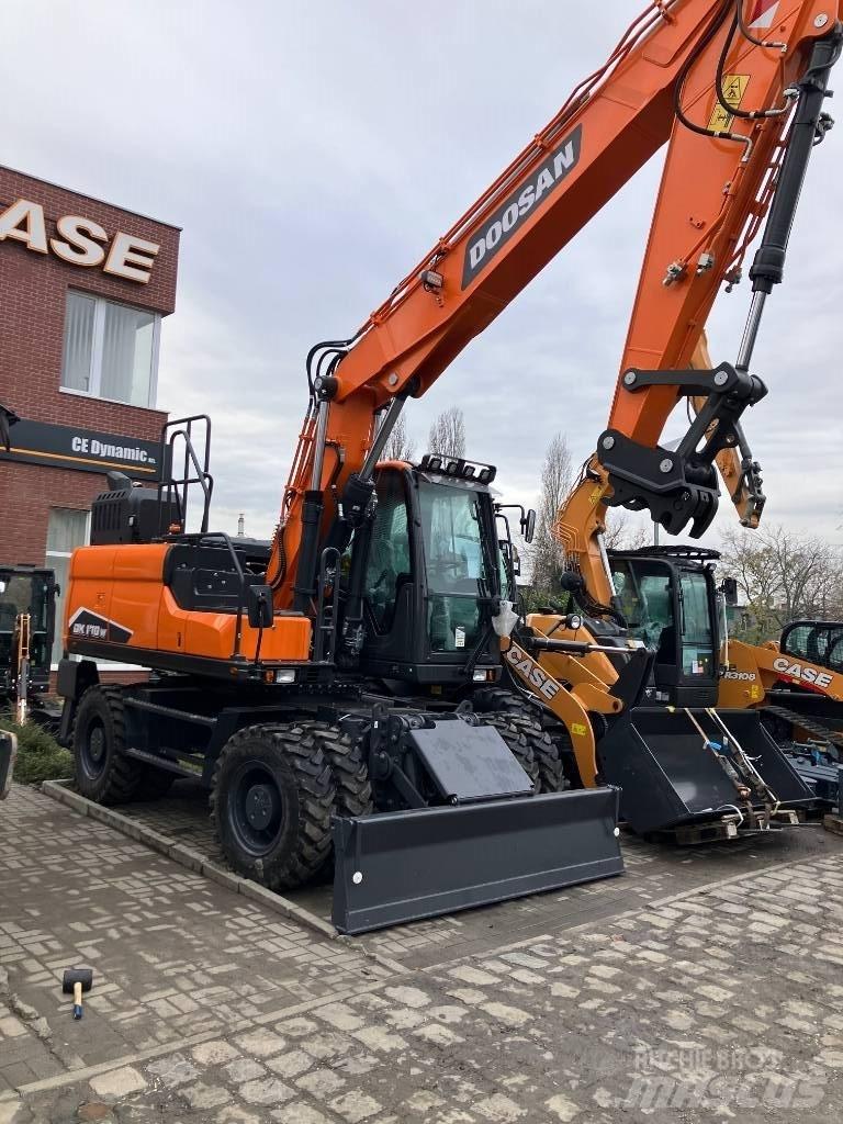 Doosan DX 170 W-7 轮式挖掘机