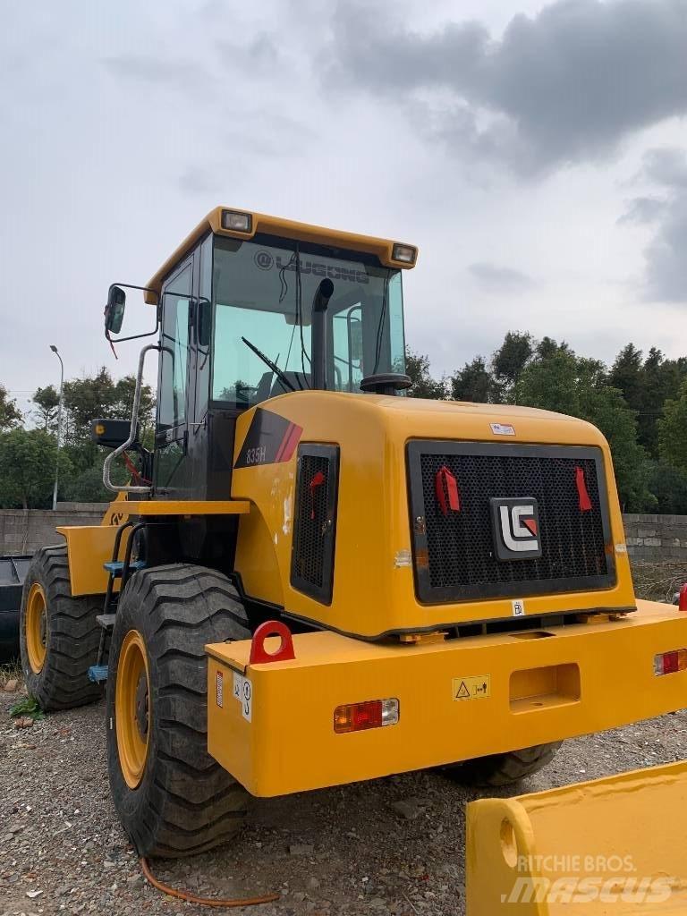LiuGong 835H 履带式装载机