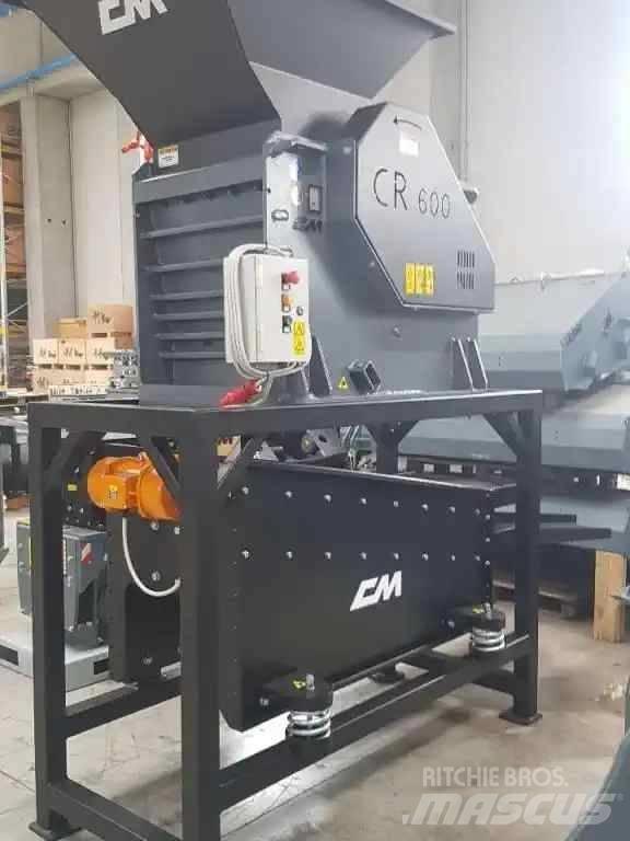 CM CR 600 破碎机