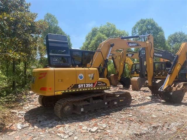 Sany SY215C 履带挖掘机