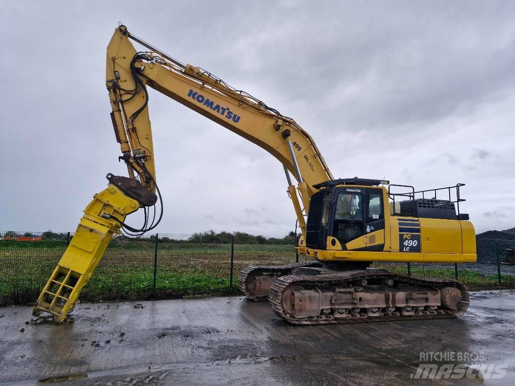 Komatsu PC 490 - 10 组装挖掘机