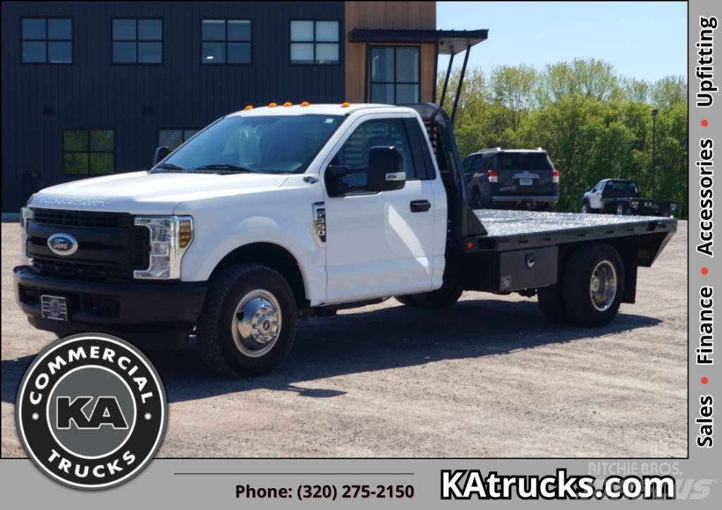 Ford F 350 XL SD 平板栏板货车