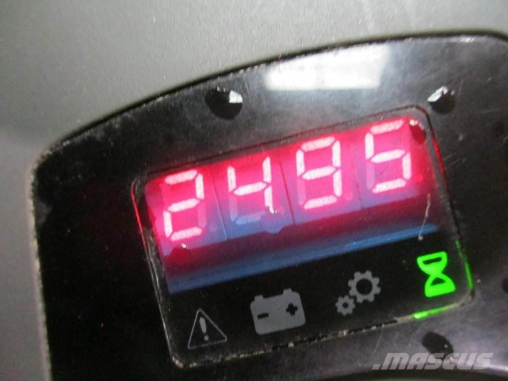 BT LPE 200 电动搬运车