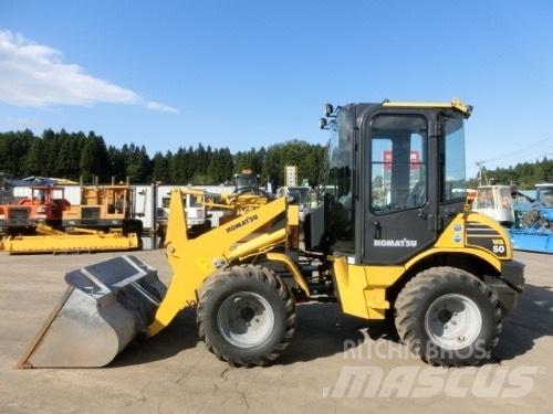 Komatsu WA50-6N0 轮式装载机