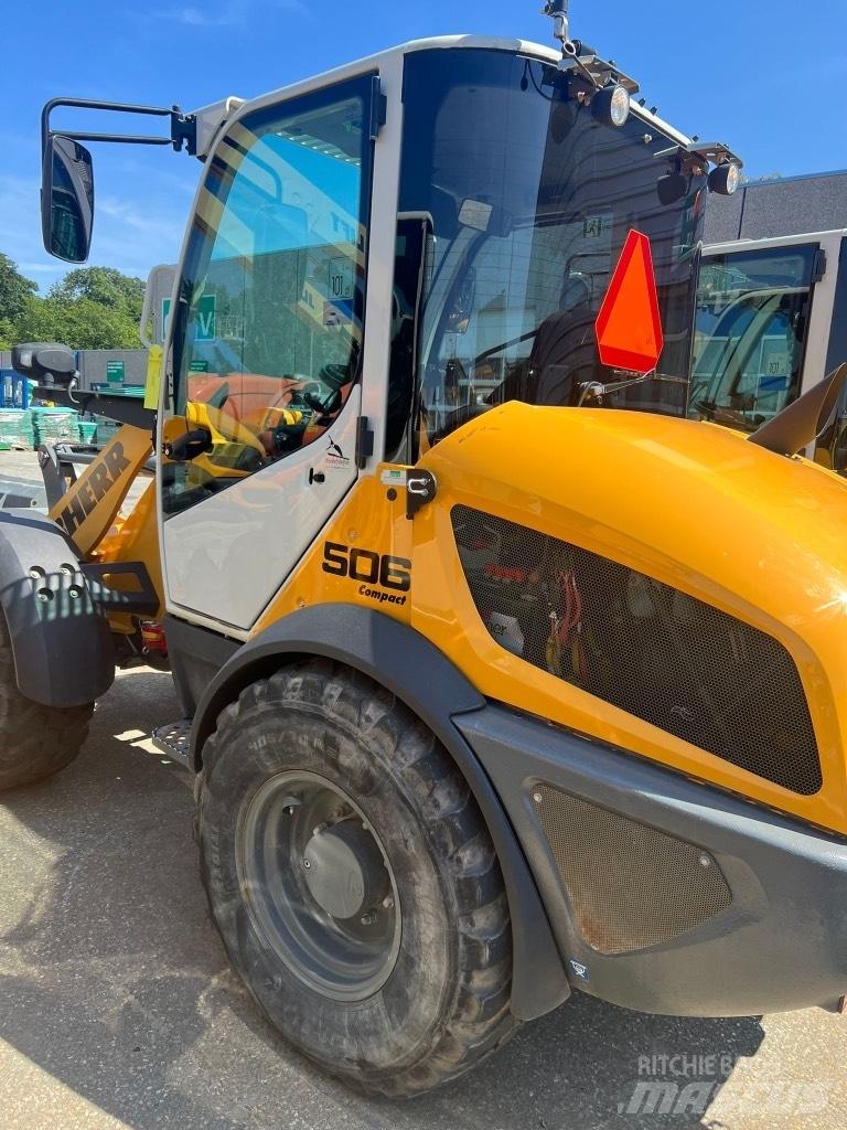 Liebherr L 506 轮式装载机