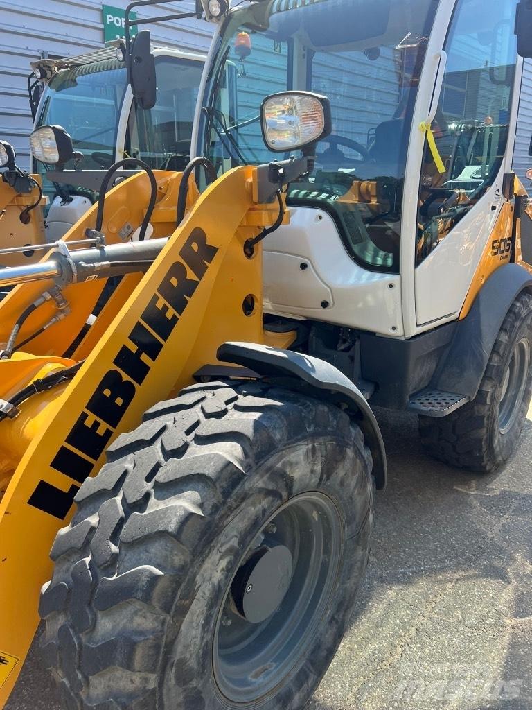 Liebherr L 506 轮式装载机