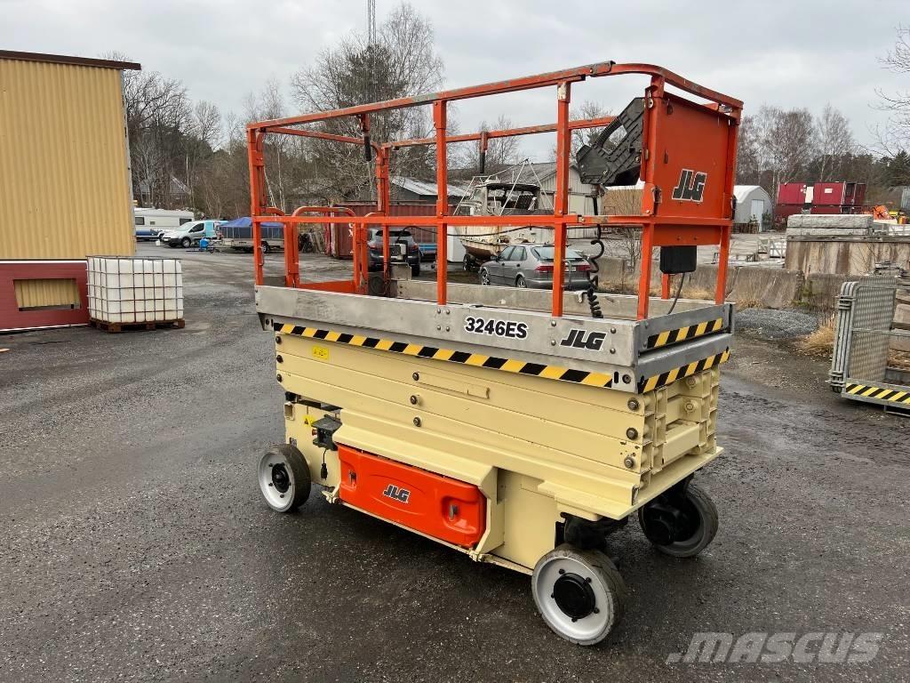 JLG 3246 ES 剪叉式升降机