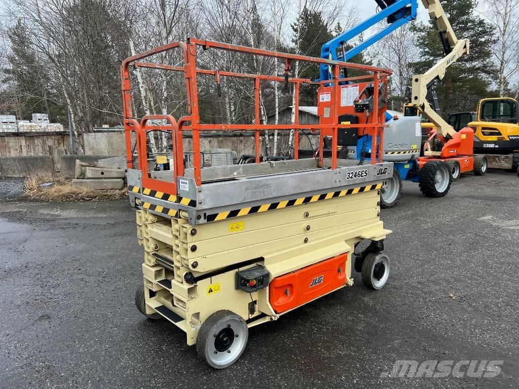 JLG 3246 ES 剪叉式升降机