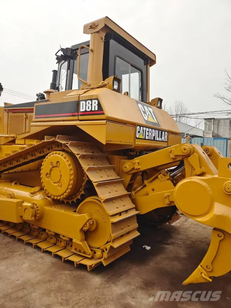 CAT D8 履带式推土机