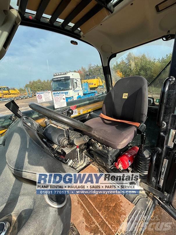 JCB 540-140 伸缩臂叉装车|叉装车