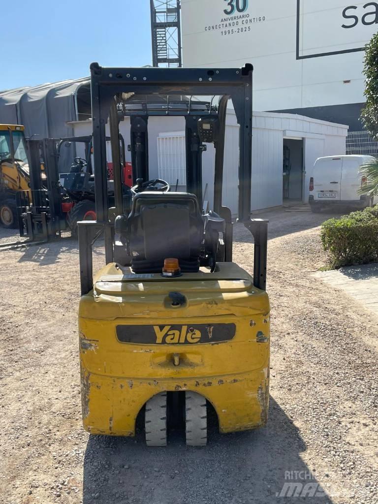 Yale ERP 16 VT 电动叉车