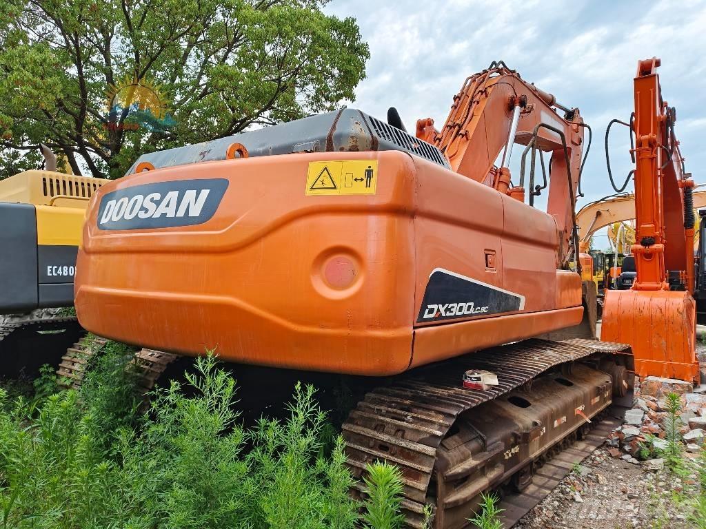 Doosan DX 300 LC-9C 履带挖掘机