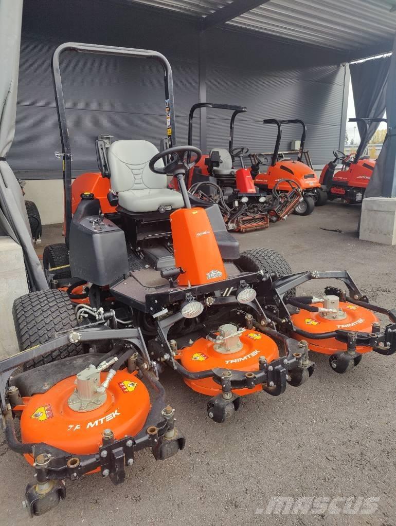 Jacobsen AR 522 长草、修正和环绕割草机