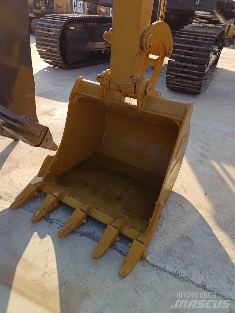 CAT 306 E2 履带挖掘机