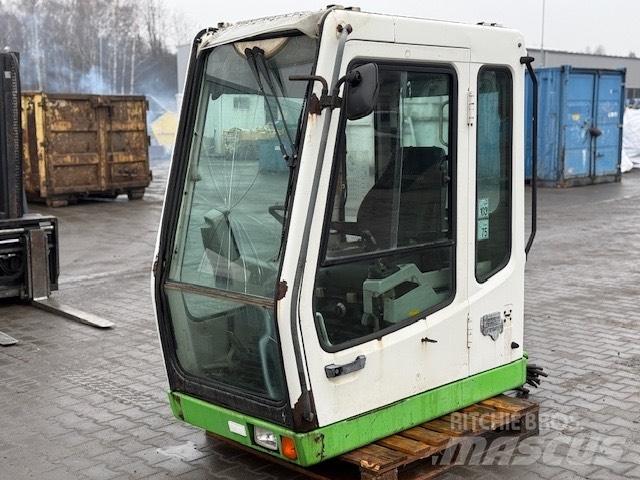 Liebherr A 924 B CAB 驾驶室与内部