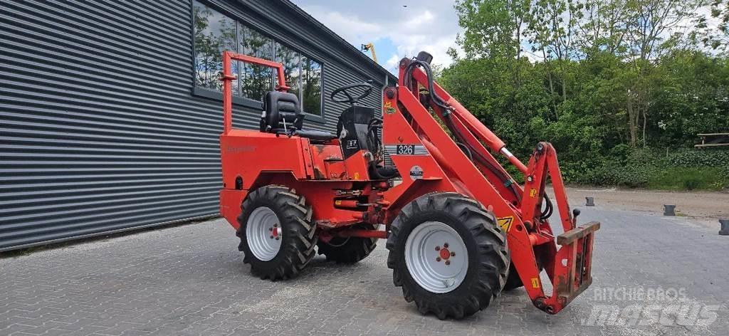 Schäffer 326 小型装载机