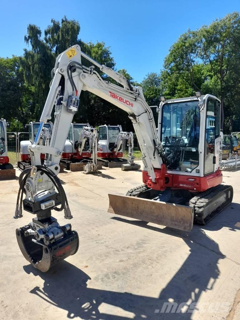 Takeuchi TB 335 R 小型挖掘机