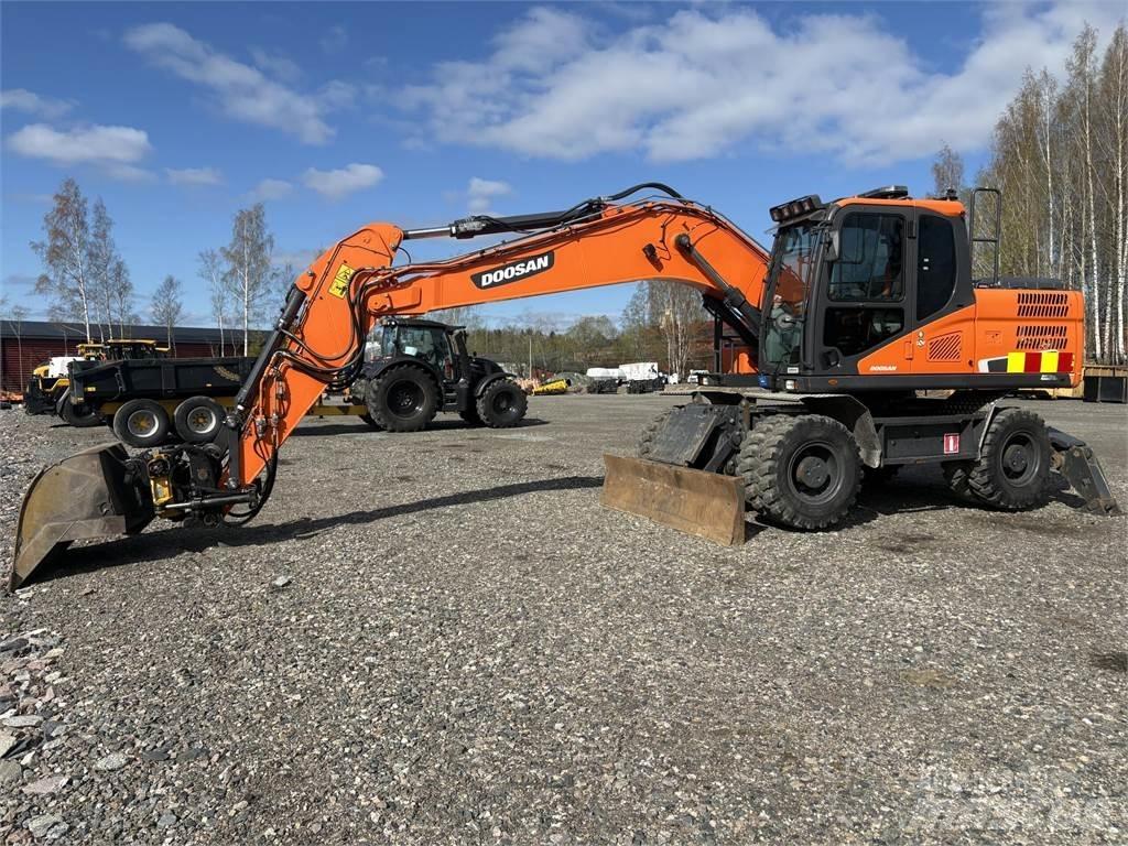 Doosan DX170W-5 轮式挖掘机