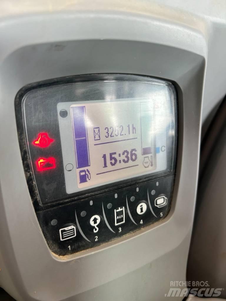 Kubota KX 80-4 中型挖掘机