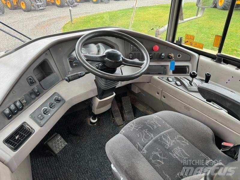 Volvo A 40 F 铰接式自卸车