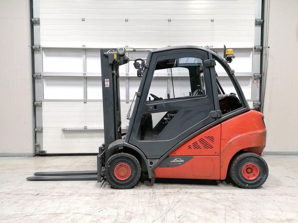 Linde H25T-02 天然气叉车