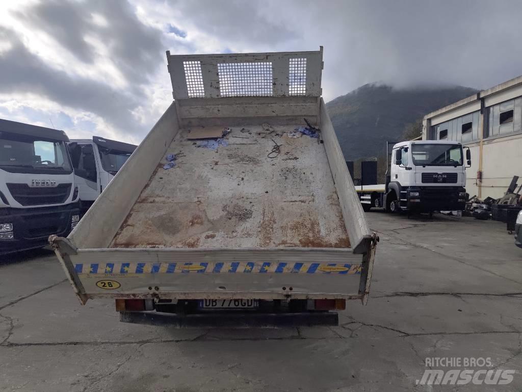 Isuzu NPR77G-5DX 起重车