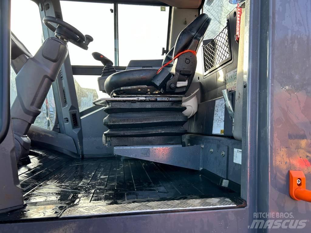 Hamm HC 130i 单轮压路机