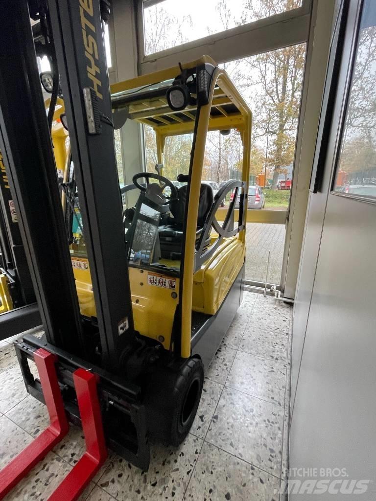 Hyster J 2.00 XNT 电动叉车