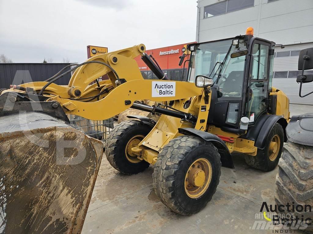 CAT 906 M 轮式装载机