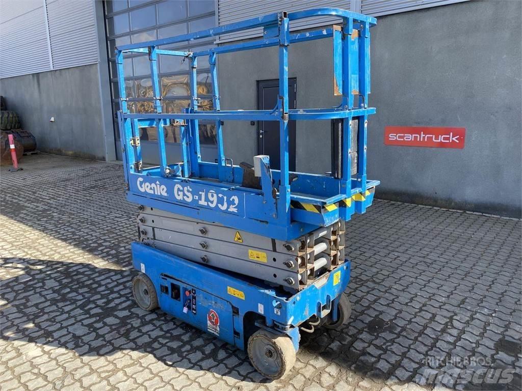 Genie GS1932 剪叉式升降机