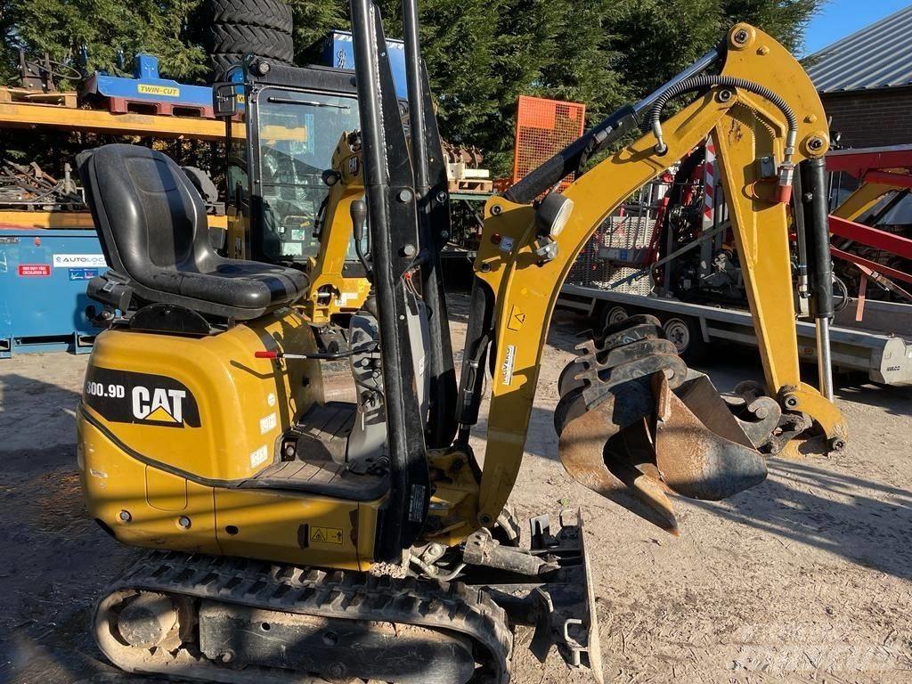 CAT 300.9 D 小型挖掘机