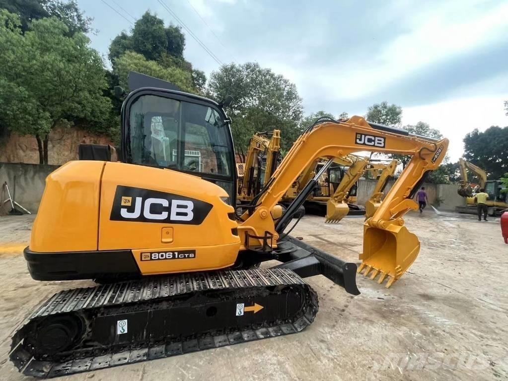 JCB 8061 小型挖掘机