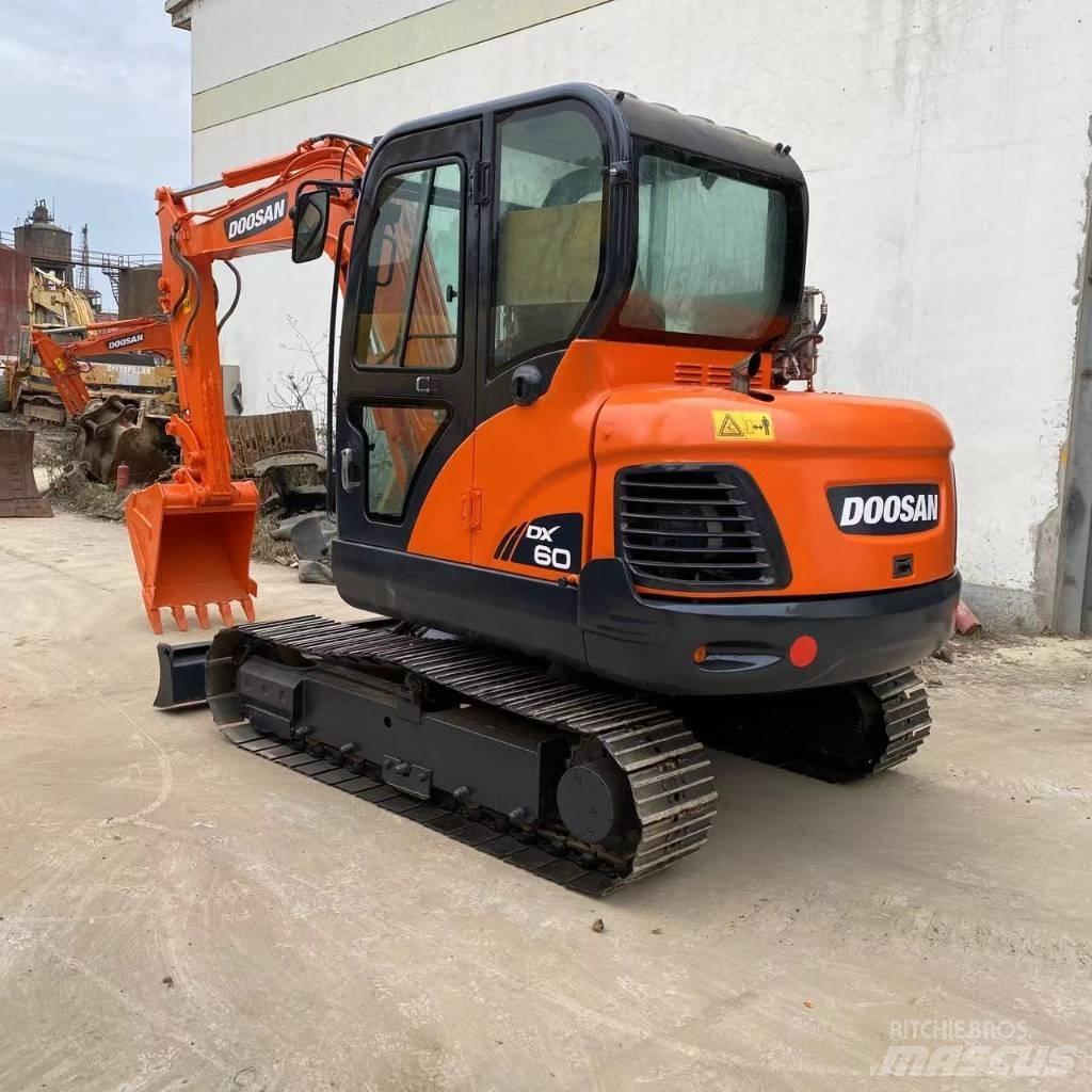 Doosan DX 60 履带挖掘机