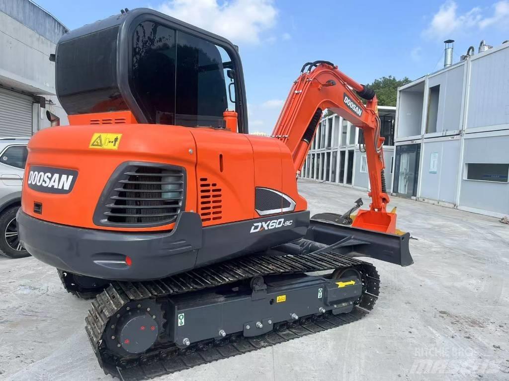 Doosan DX 60 履带挖掘机