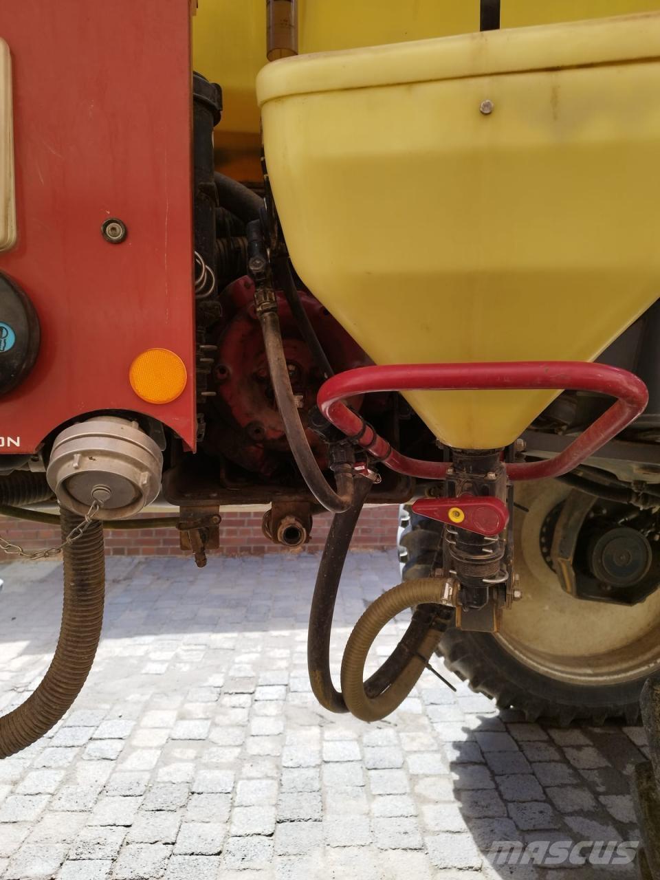 Hardi Alpha 2500 i 自走式喷雾机