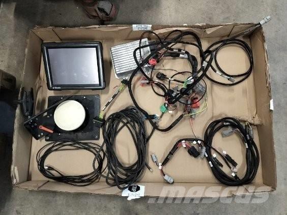 Trimble FMX 1000 GPS全球定位系统