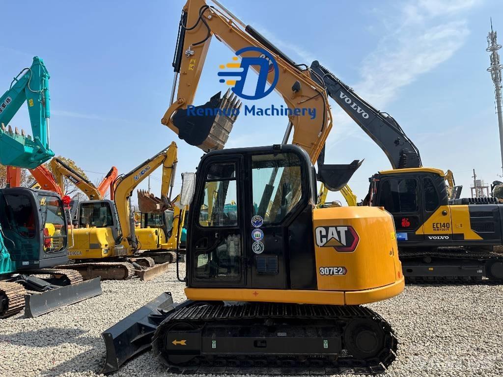 CAT 307E2 小型挖掘机