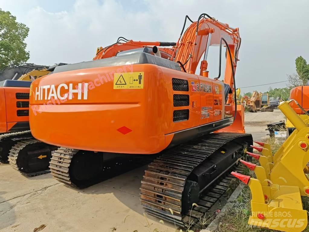 Hitachi ZX 200 履带挖掘机