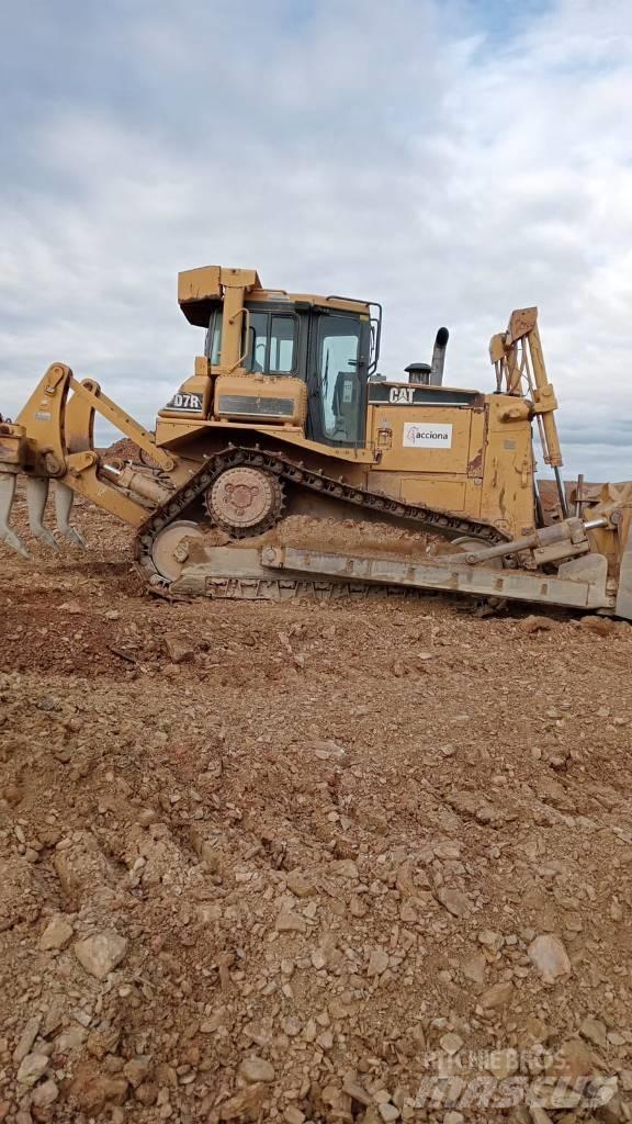 CAT D 7 R 履带式推土机