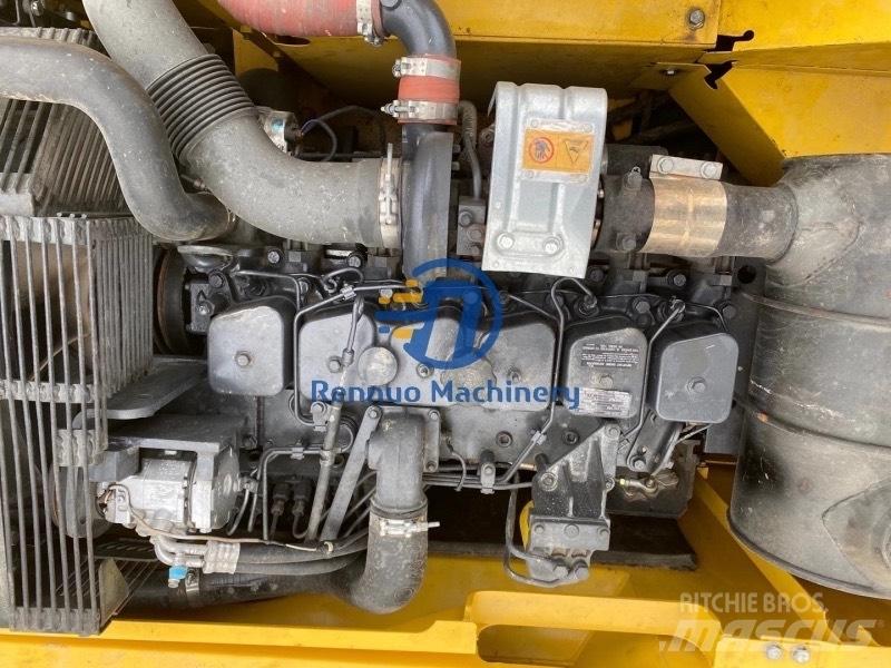 Komatsu PC200-7 履带挖掘机