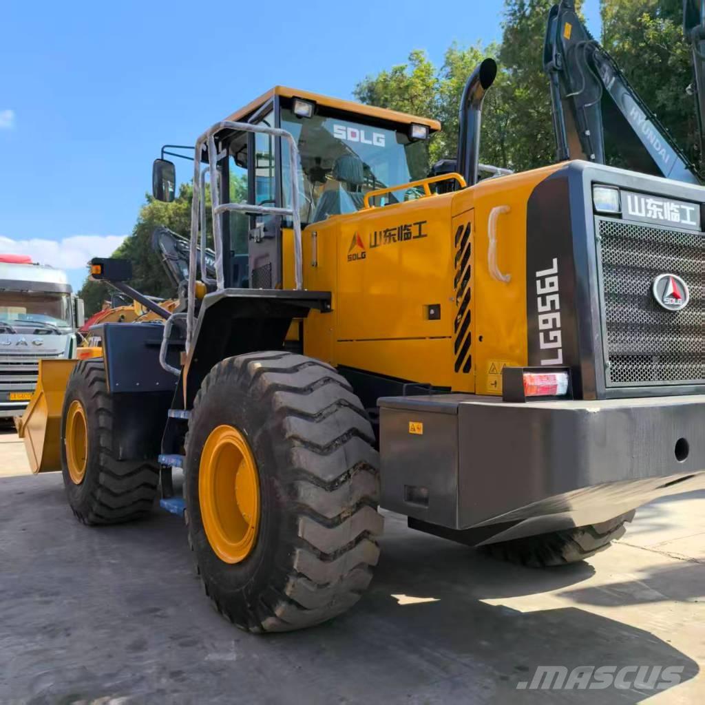 SDLG LG 956 L 轮式装载机