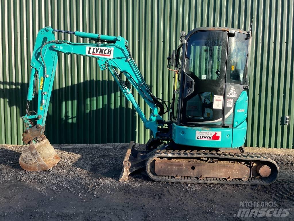 Kobelco SK 28 小型挖掘机