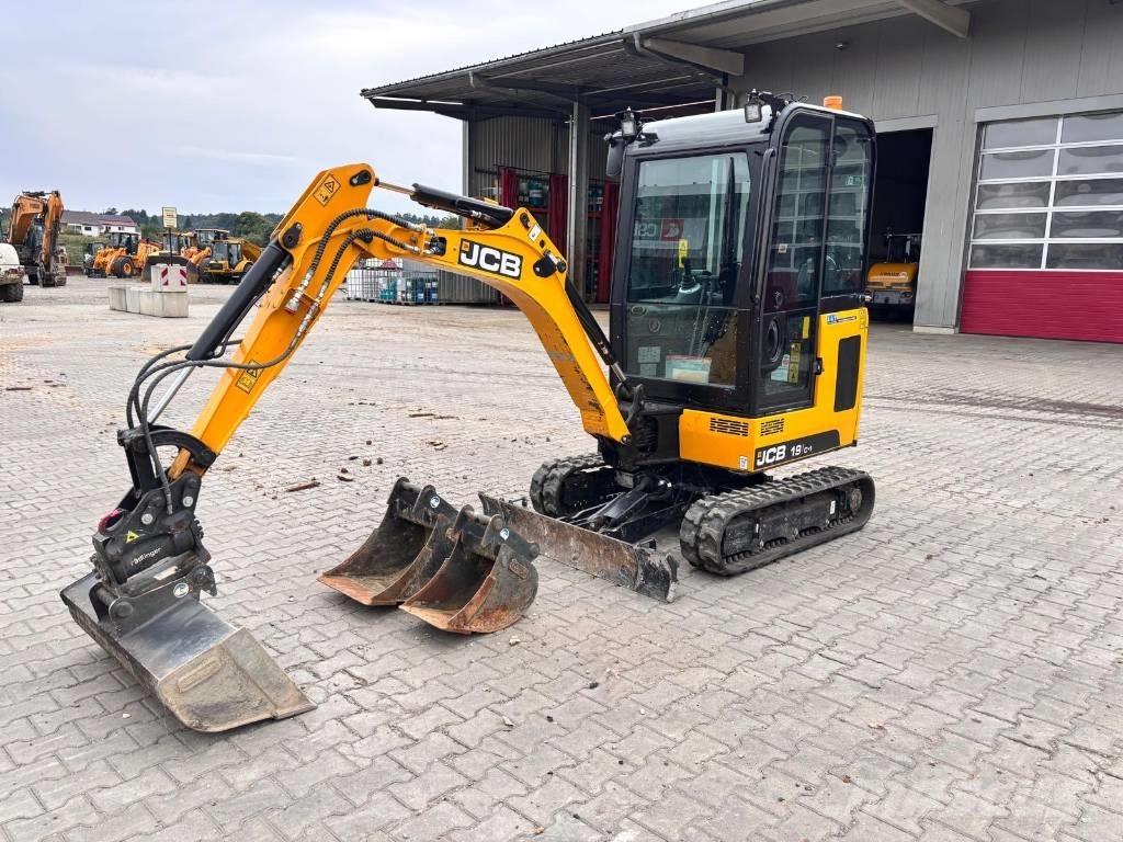 JCB 19 C-1 小型挖掘机