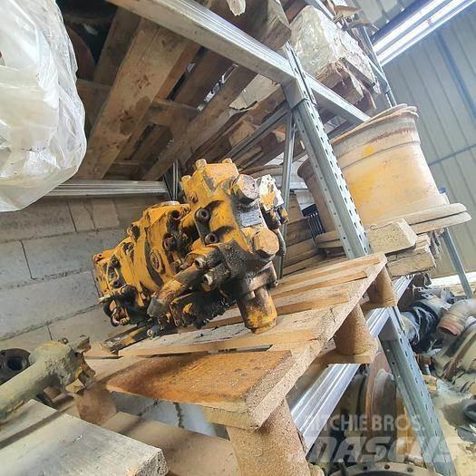 Liebherr 922 运输工具-其他