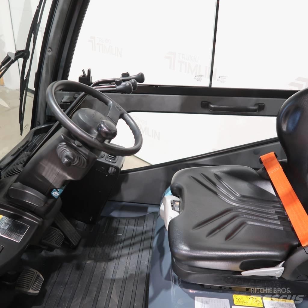 Toyota 02-8FGF30 天然气叉车