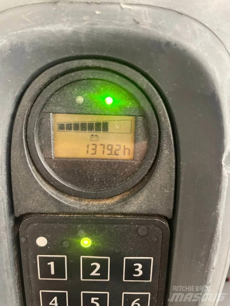 Linde T18 手摇升降机