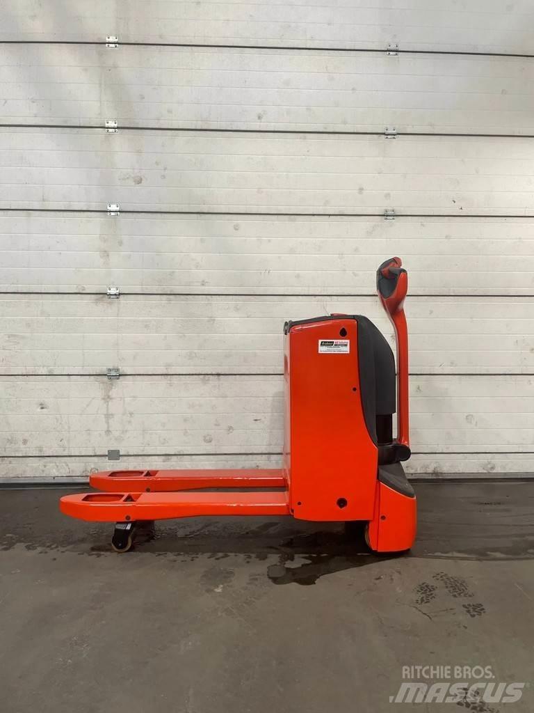 Linde T18 手摇升降机