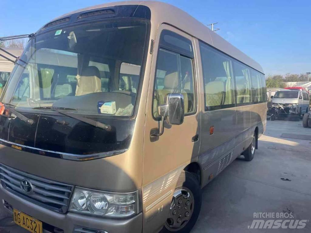 Toyota Coaster 公路客运汽车