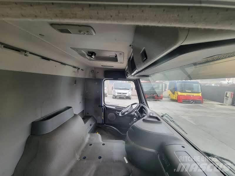Volvo FL 驾驶室与内部